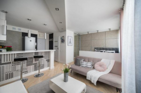 Air-conditioned Premium Loft Warsaw Skyline only 900 m to Central Station